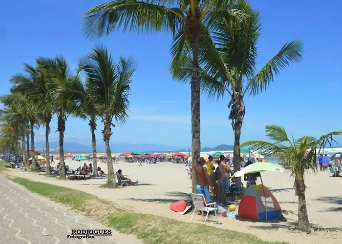 Casa Espacosa 6 Min Da Praia
