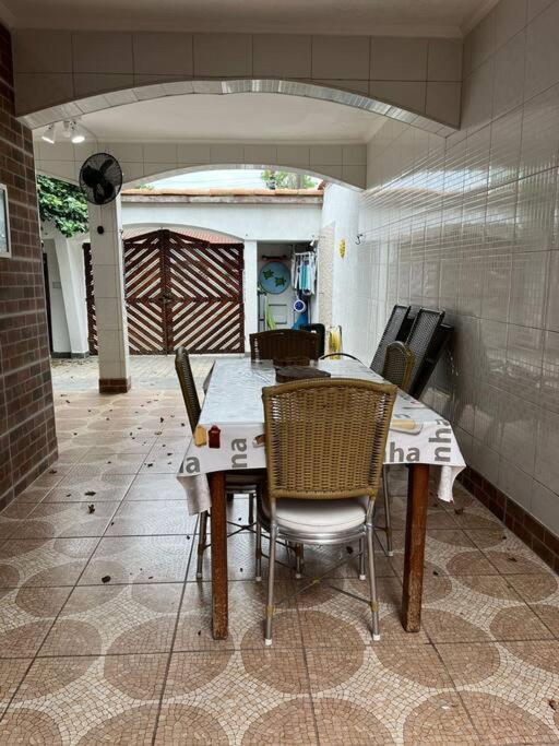 Casa Espacosa 6 Min Da Casa de Férias