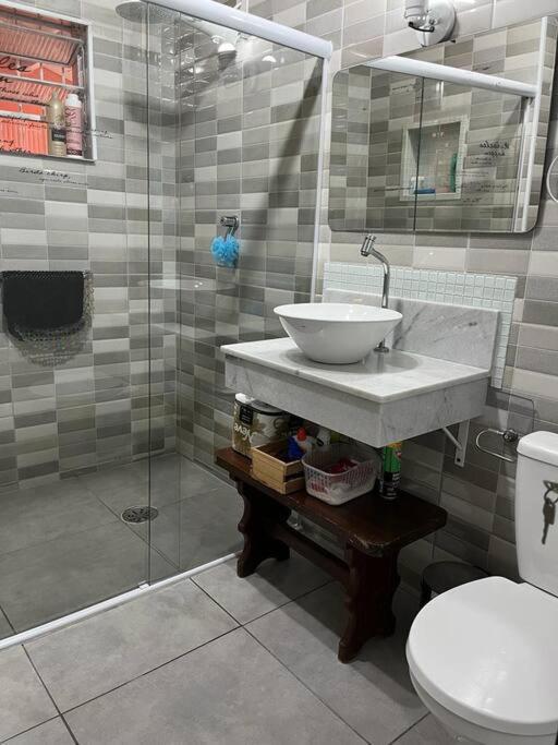 Casa Espacosa 6 Min Da Casa de Férias